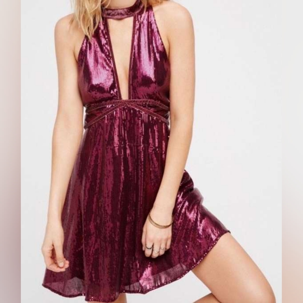 NWT Free People Film Noir Sequined Mini Dress in Plum - Picture 8 of 8